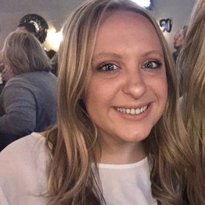 Meet your Posher, Caitlyn